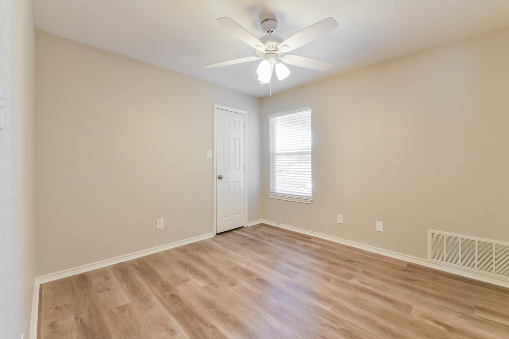 Building Photo - 6437 Starnes Rd