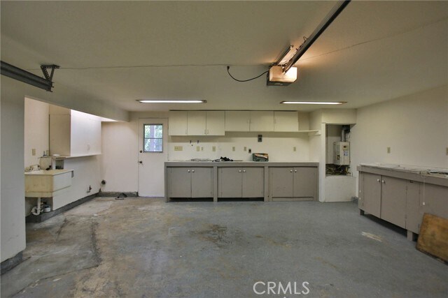 Building Photo - 8161 Terry Dr