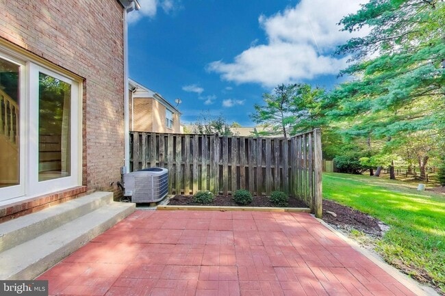 Building Photo - 8932 Barrowgate Ct
