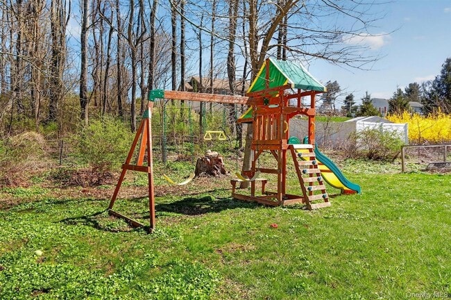 Building Photo - 49 Clover Hill Dr