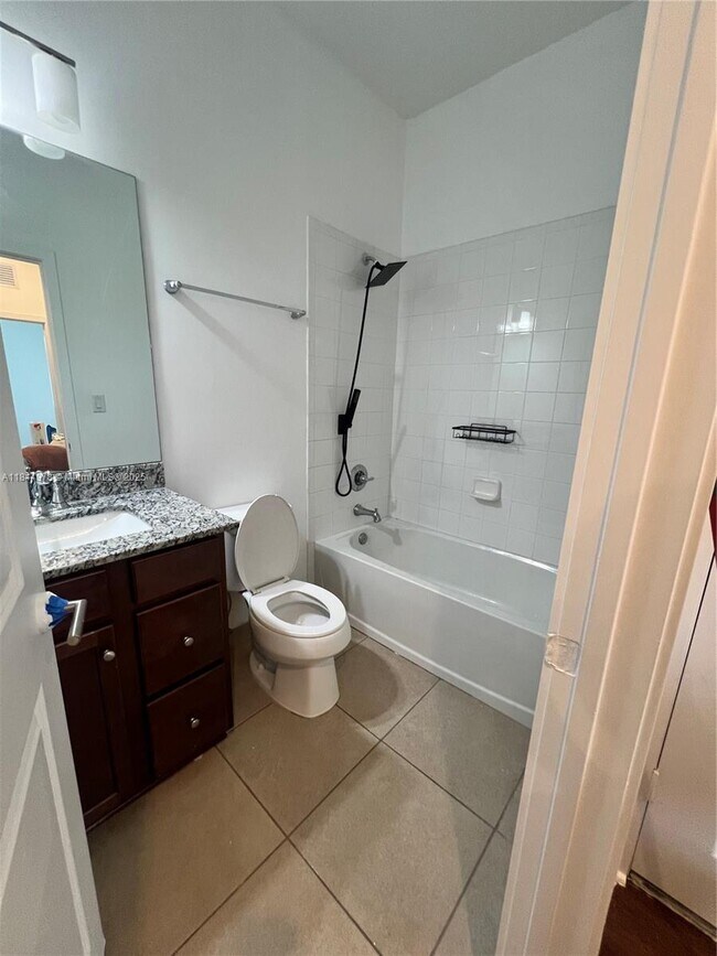 Building Photo - 10859 SW 235th Ln