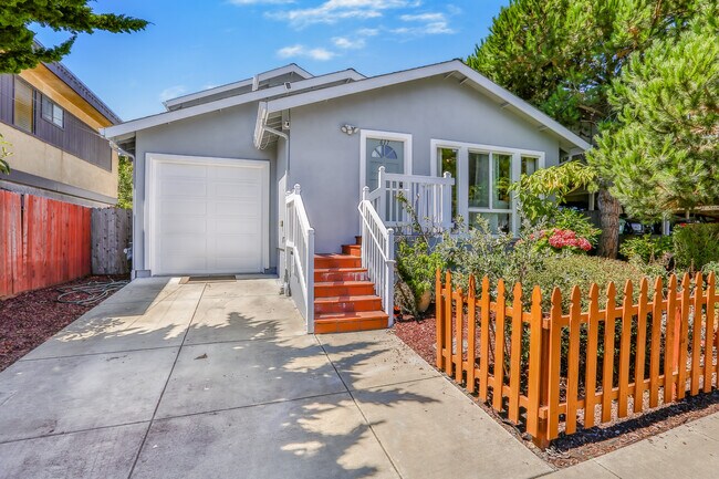 Primary Photo - 617 Liberty St