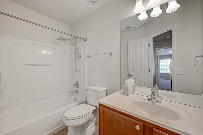 Building Photo - 13600 Breton Ridge St