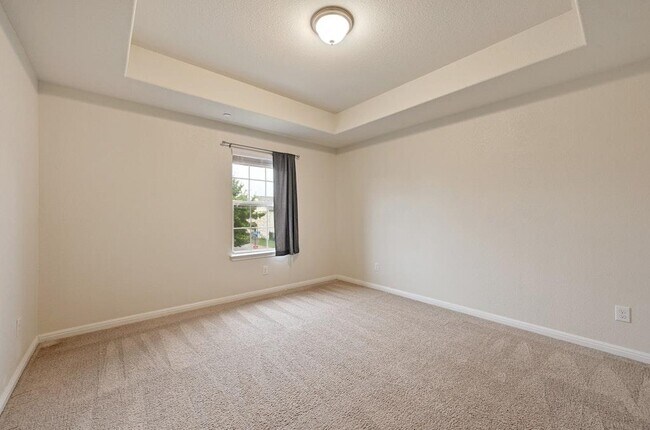Building Photo - 1300 Catalan Rd