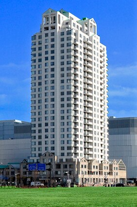 Building Photo - 526 Pacific Ave