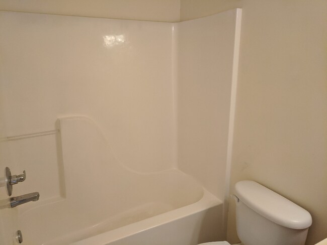 Building Photo - 313 Stewarts Landing Cir