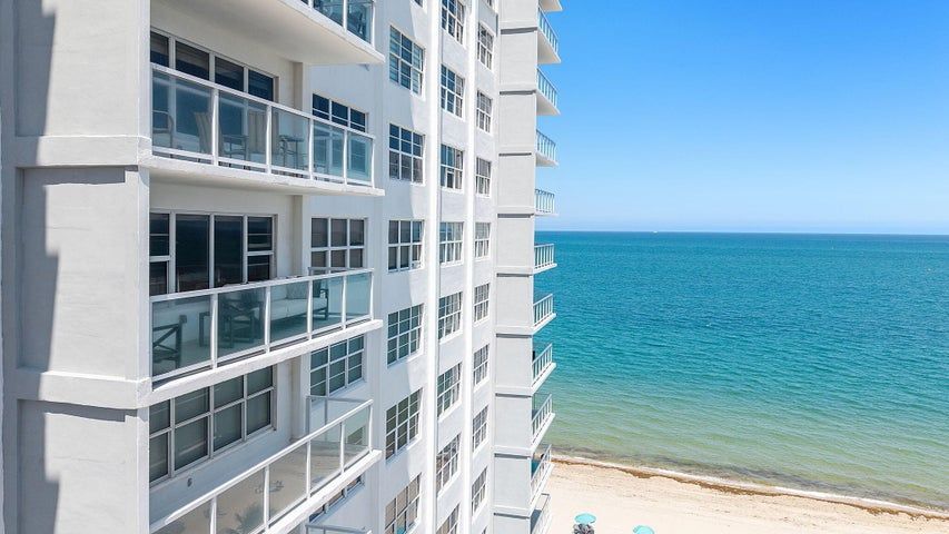 Building Photo - 3750 Galt Ocean Dr