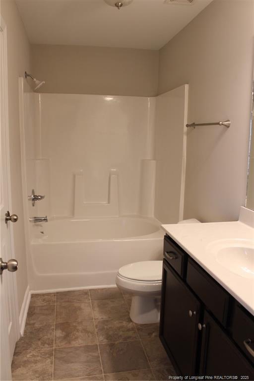 Building Photo - 2638 Middle Br Bnd