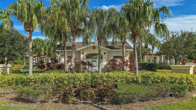 Building Photo - 2713 Rodina Dr