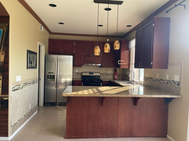 Building Photo - Beautiful 4-Bedroom Home for Lease in Otay...