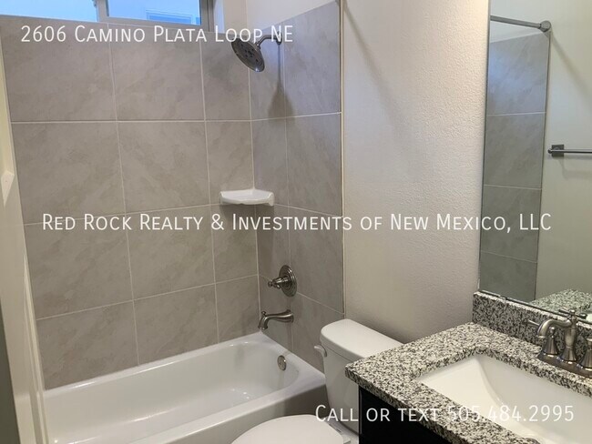 Building Photo - 2606 Camino Plata Loop NE