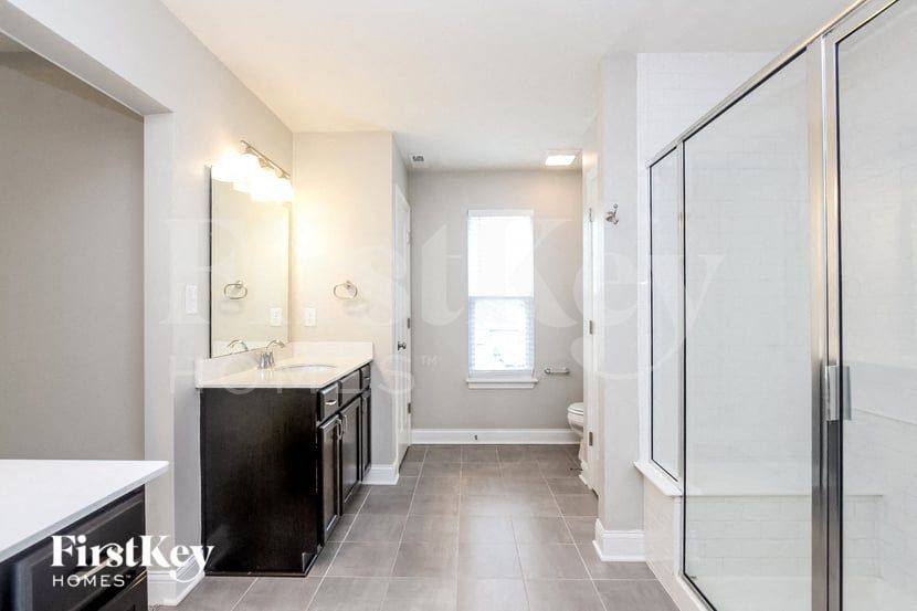 Building Photo - 415 S Meadow Song Ct
