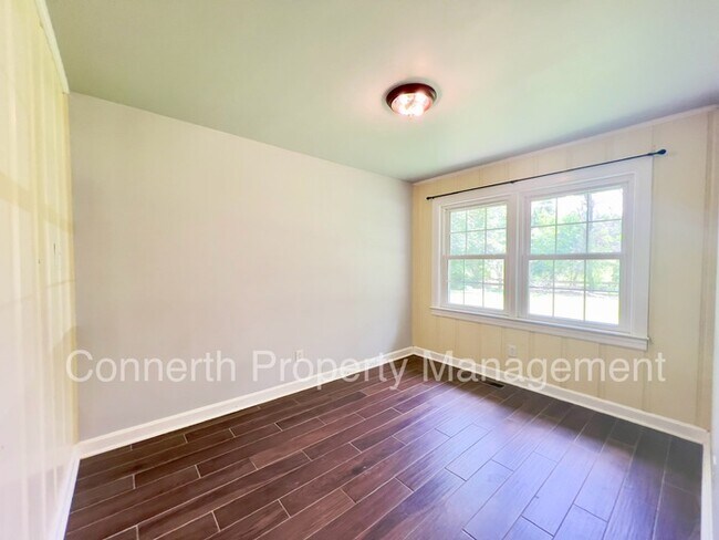 Building Photo - 2880 Trough Springs Rd