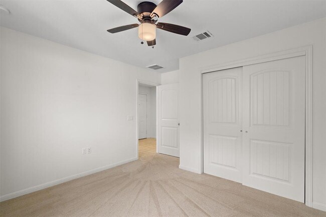 Building Photo - 11104 Mickelson Dr