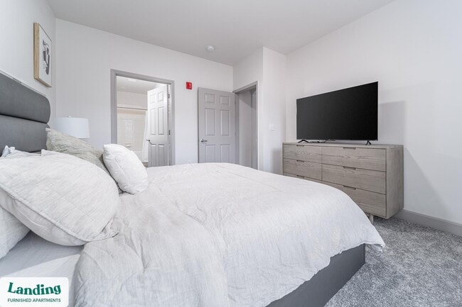 Building Photo - 3031 Eden Ave