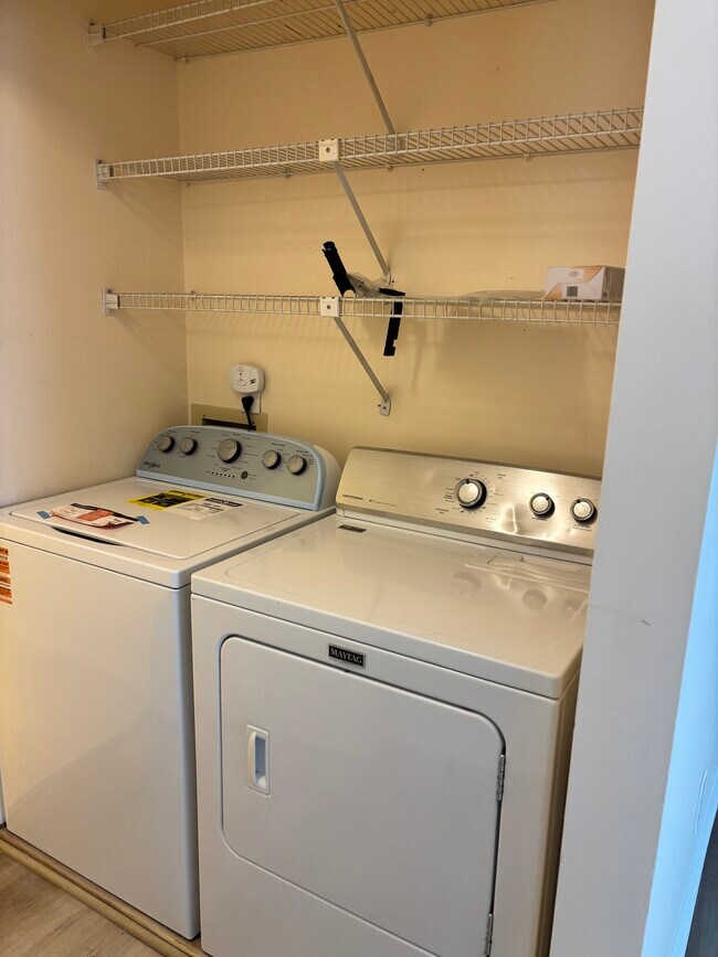 Building Photo - 181 N Britton Creek Ct