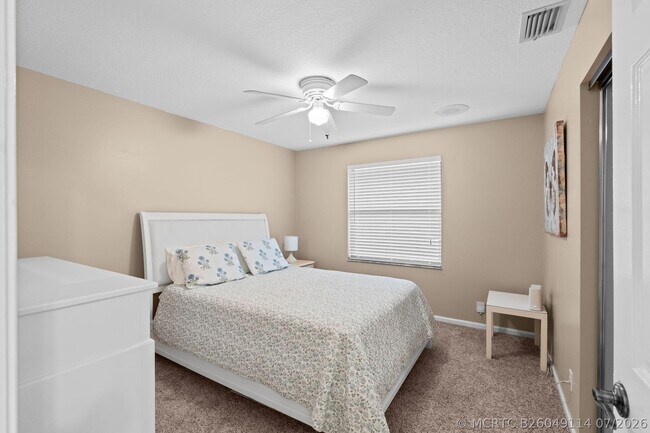 Building Photo - 1707 Primrose Ln