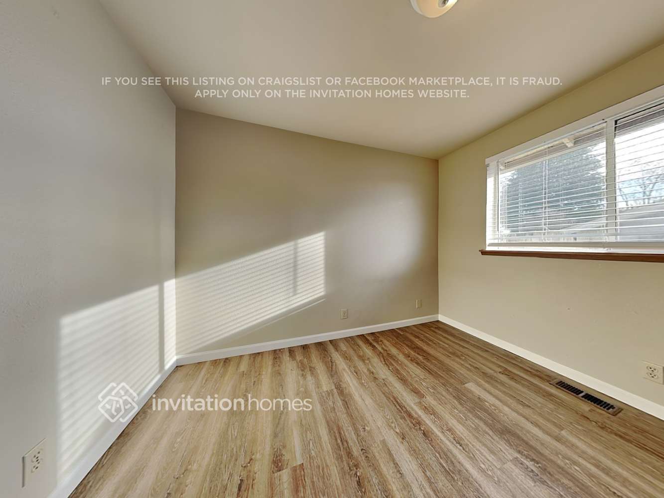 Building Photo - 3113 57th Ave NE