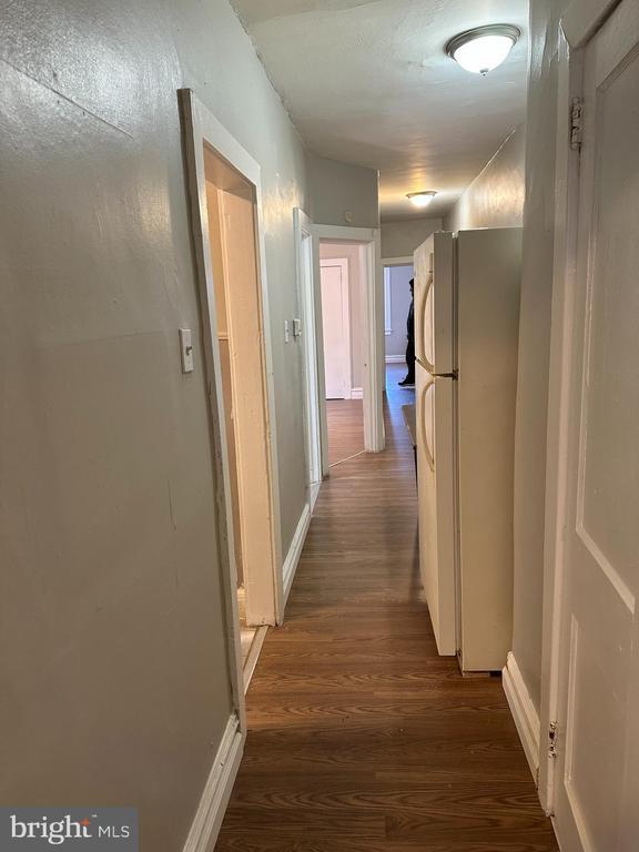 Building Photo - 1192 Yorkship Square