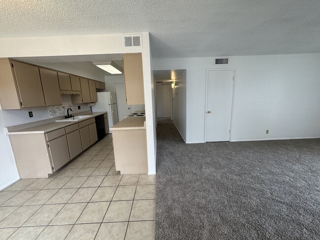 Building Photo - 4917 N 73rd St