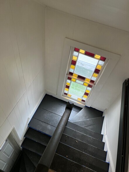 Building Photo - 11 Rickard St