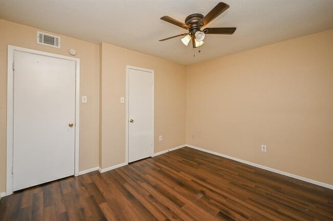 Building Photo - 19226 Plantain Dr