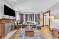 Building Photo - 2638 E 126th St