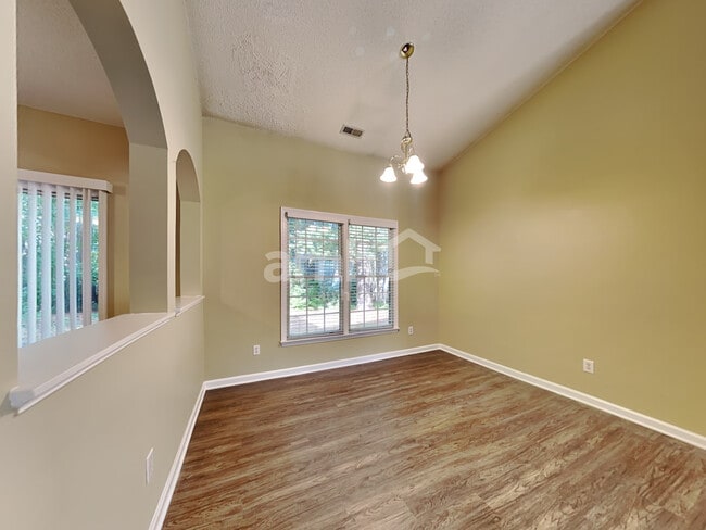 Building Photo - 1003 Pine Acres Ct