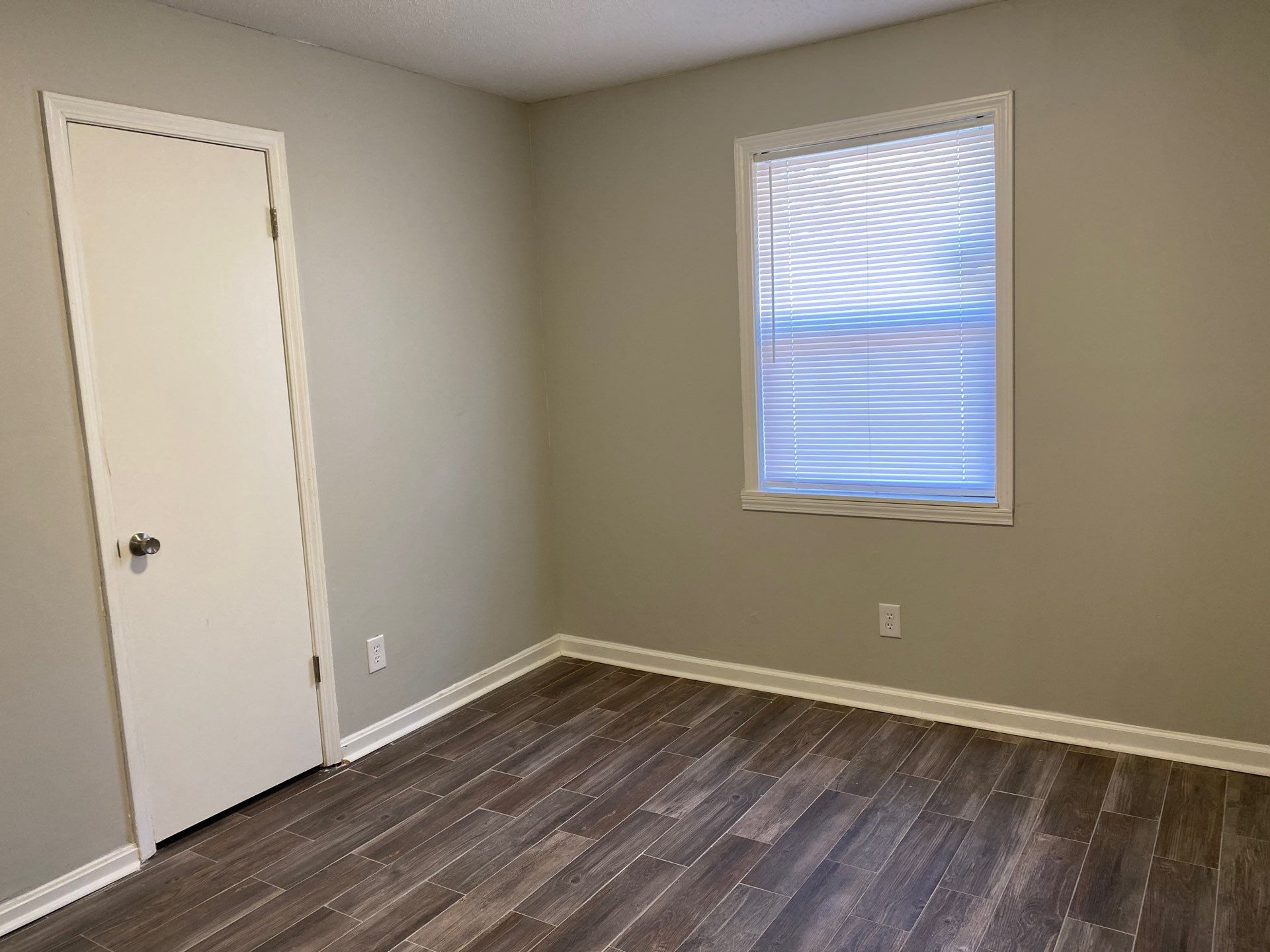 Building Photo - 70 Sweetbay Dr