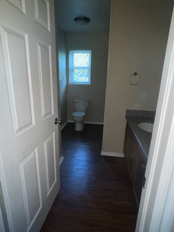 Building Photo - 417 NW 22nd St