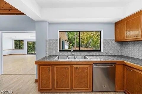 Building Photo - 3745 27th Ave SW