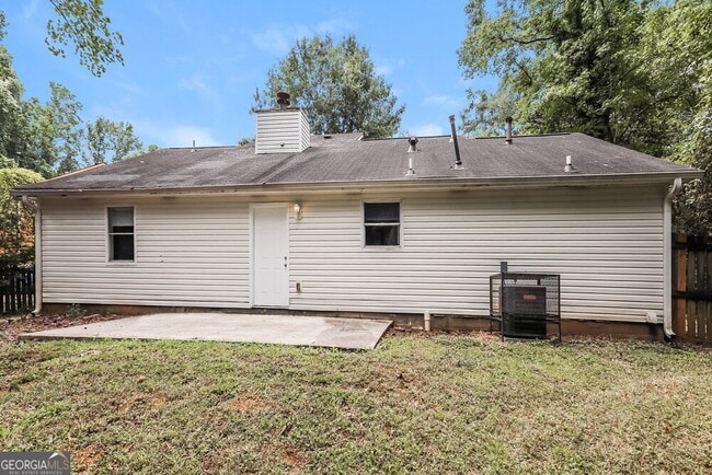 Building Photo - 2928 Cushing Ct