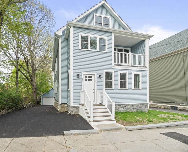 Primary Photo - 12 Whitford St