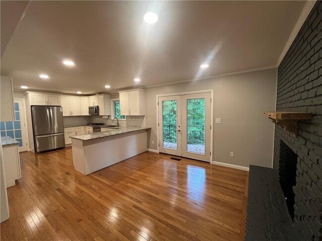 Building Photo - 2301 Echo Hills Cir NE