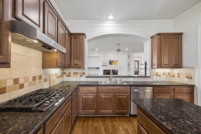 Building Photo - 7608 Janak Dr
