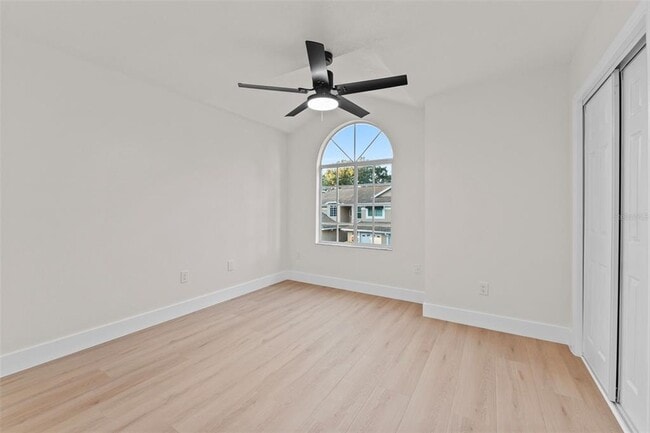 Building Photo - 3058 Overlook Pl