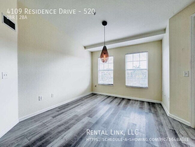 Building Photo - 4109 Residence Drive