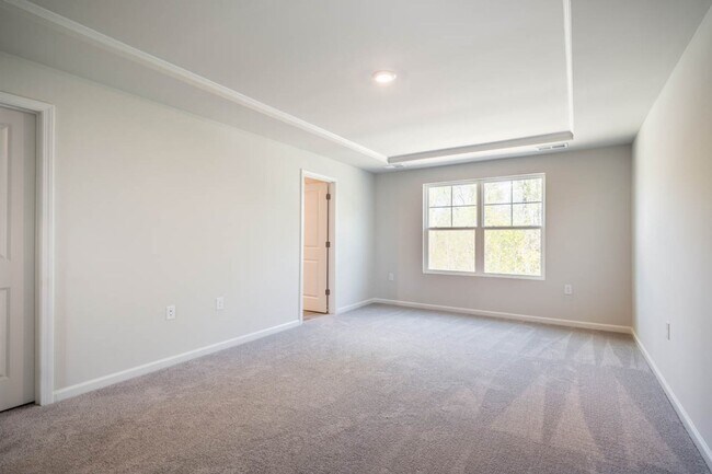 Building Photo - 2051 Caen St