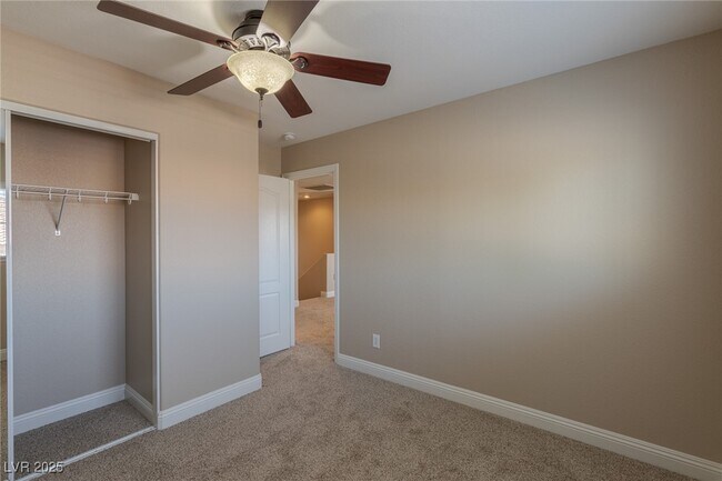 Building Photo - 1130 Grove Park St