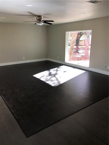 Building Photo - 1531 Camelia Dr
