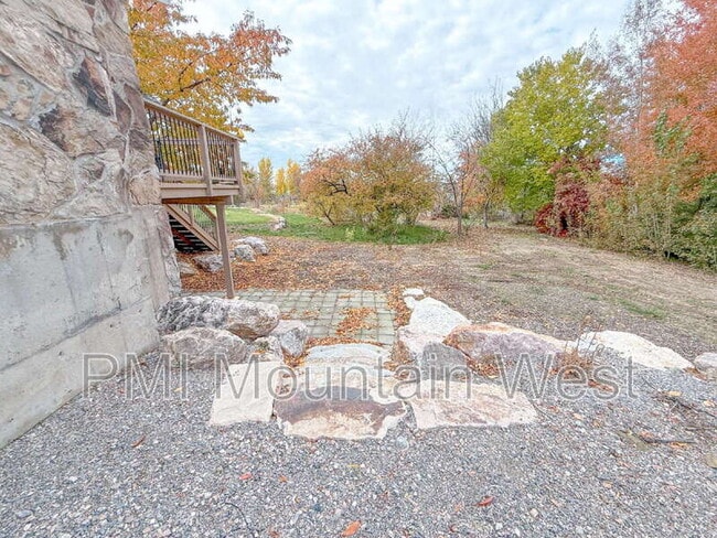 Building Photo - 678 S 650 W