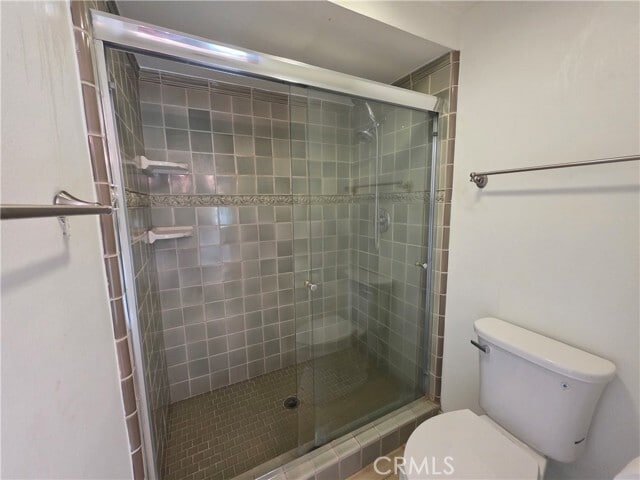 Building Photo - 13963 Riverside Dr