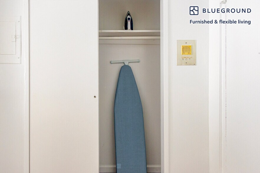 Building Photo - 435 East 86th St