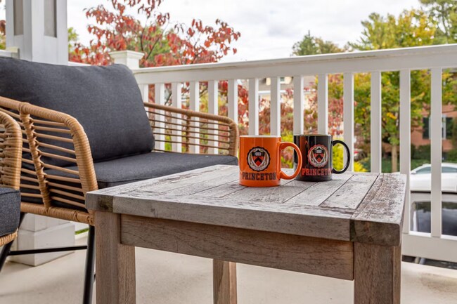 Building Photo - Fully Furnished Luxury Townhome | Walk to Downtown Princeton | 3 Beds | 3.5 Baths