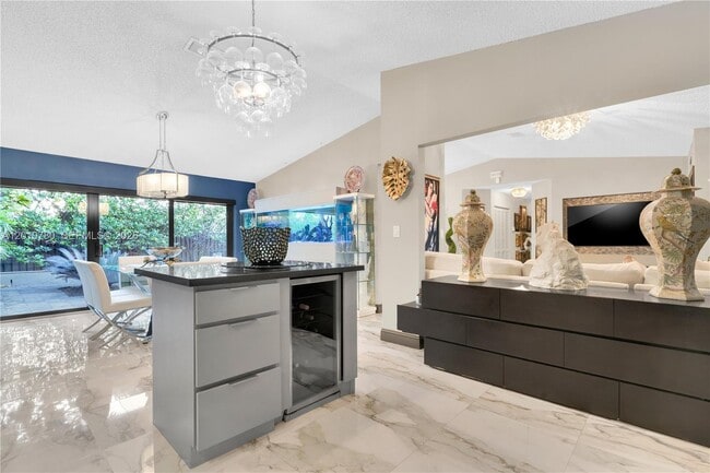 Building Photo - 15830 SW 139th Ave