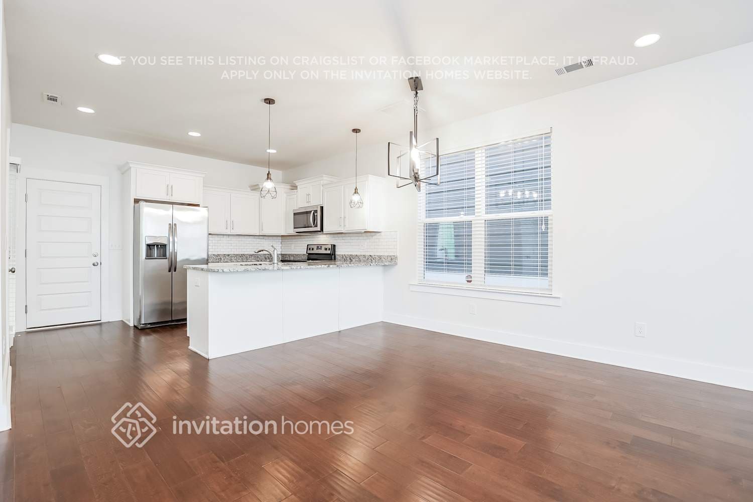 Building Photo - 1346 Sula Dr