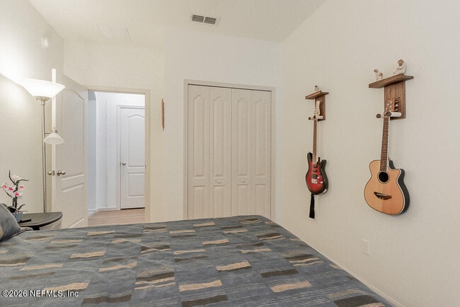 Building Photo - 16284 Hunters Hollow Trail