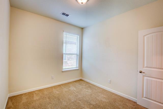 Building Photo - 9133 Edenberry Ln