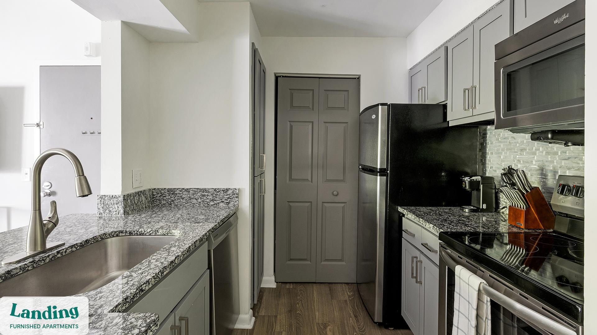 Building Photo - 101 Brixworth Ln