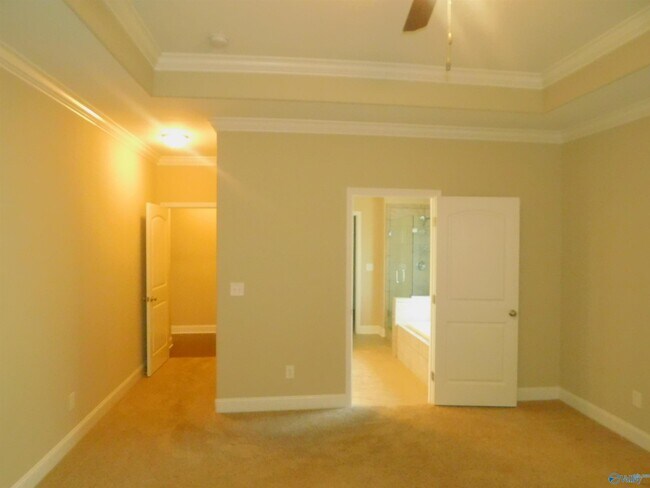 Building Photo - 2111 Milk Run Trl SW